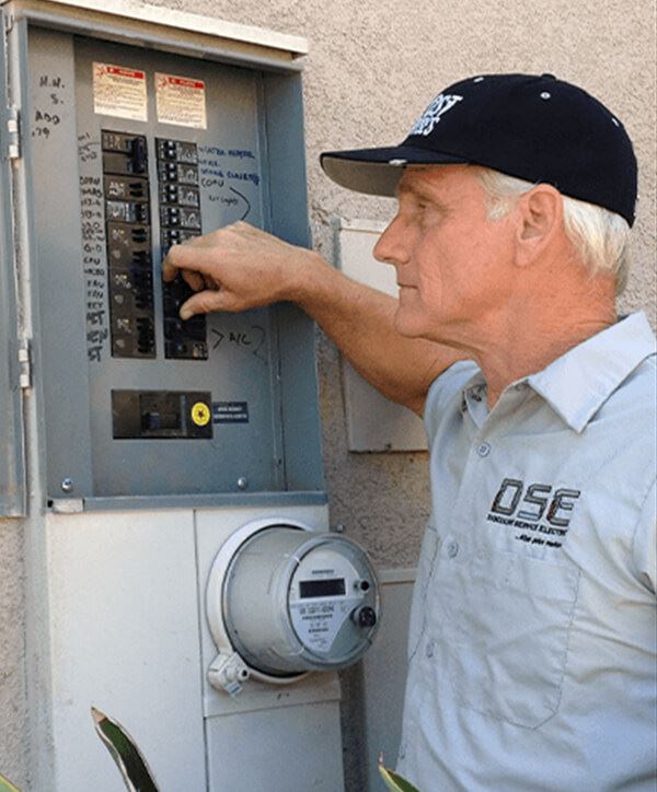 Discount Service Electric technician